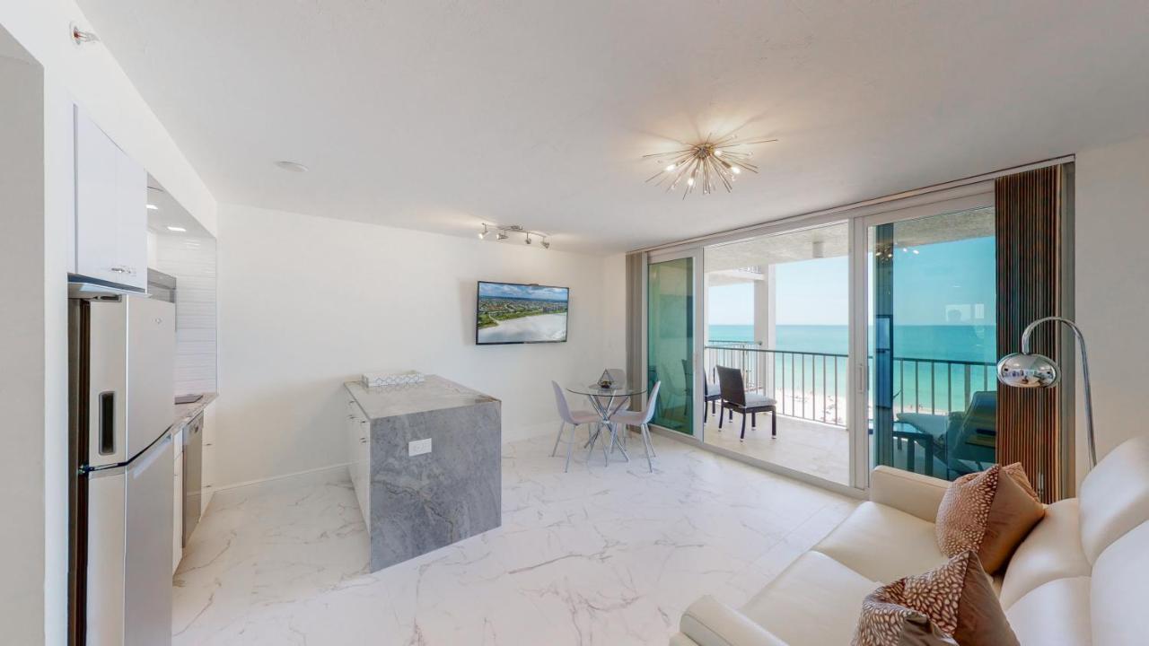 Totally Renovated Beachfront Condo At Apollo! Marco Island Bagian luar foto