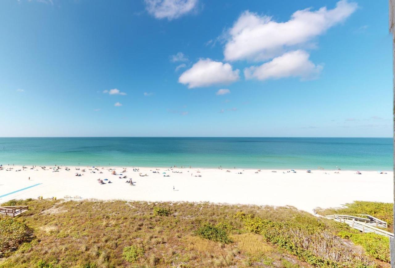 Totally Renovated Beachfront Condo At Apollo! Marco Island Bagian luar foto