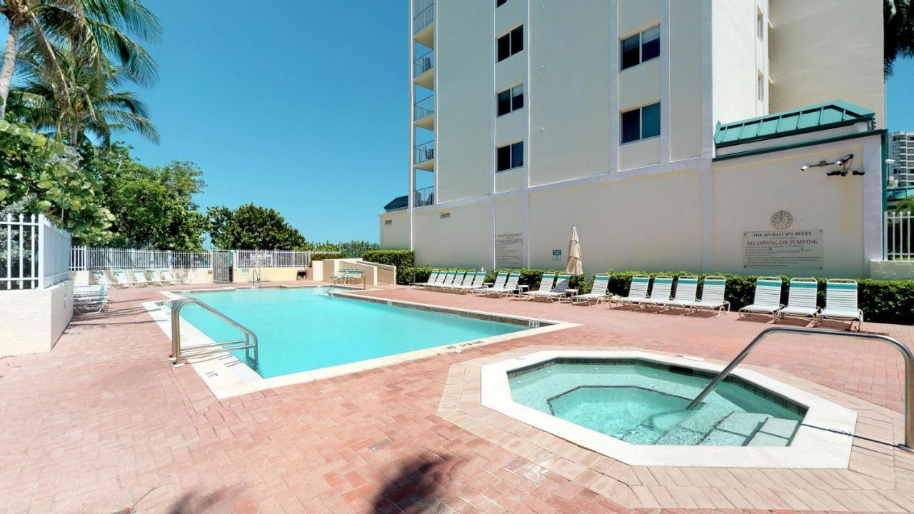 Totally Renovated Beachfront Condo At Apollo! Marco Island Bagian luar foto