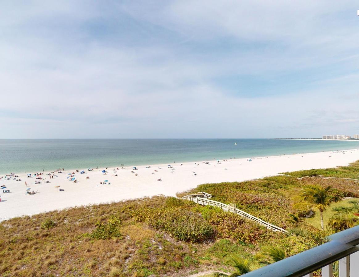 Totally Renovated Beachfront Condo At Apollo! Marco Island Bagian luar foto